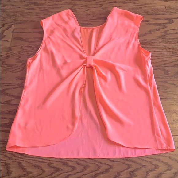 Express Top - Picture 2 of 2